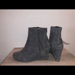 Toms Booties 7.5
